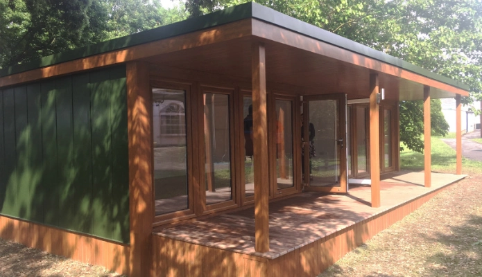 Hindhayes Infant School's garden library — installed in five days