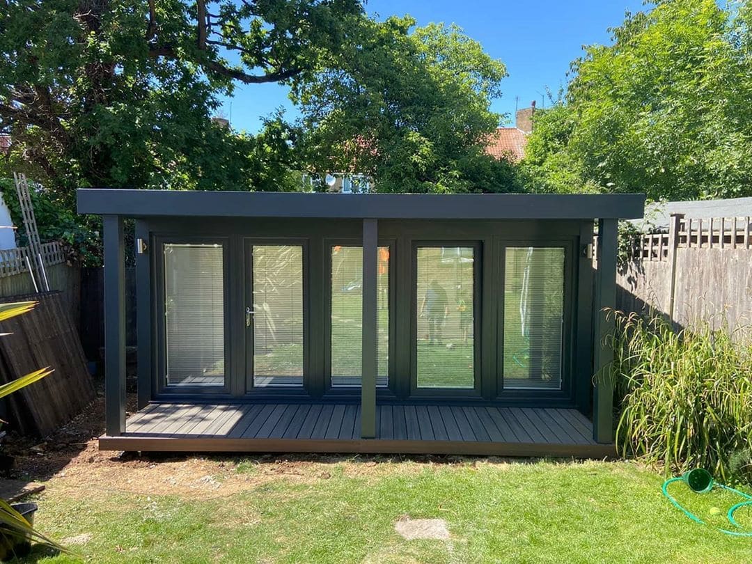 QCB5 with Flyover Roof — Booths Garden Studios
