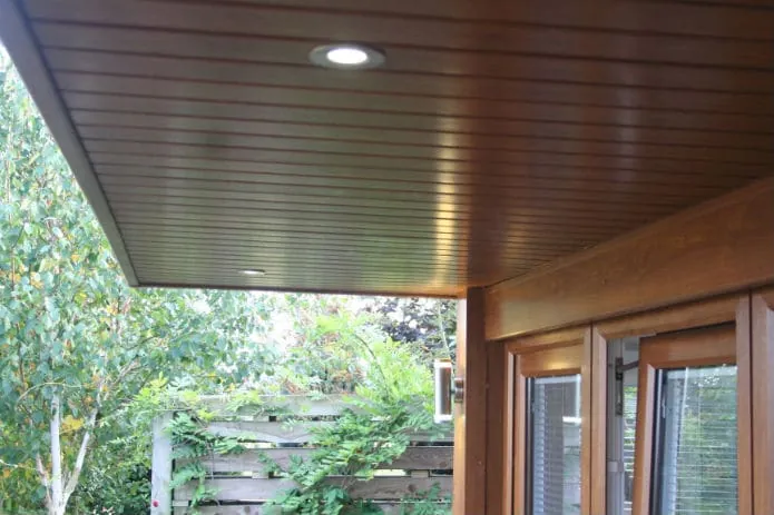 QCB5 with Flyover Roof — Booths Garden Studios