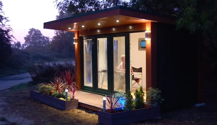 QCB5 with Flyover Roof — Booths Garden Studios